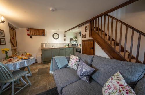 Axbridge House | Crooks