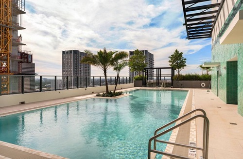 Downtown Miami Condo | Crosby Miami WTC Studio Urban Pad #315