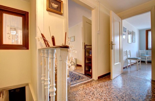 Dorsoduro Apartment | CROSS-CANAL set