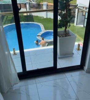Nungua Apartment | Cross Suites