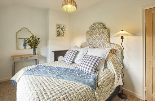 Scawton House | Crossing Cottage