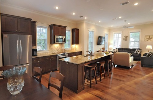 Lakeside at Blue Mountain Beach House | Crosswinds Beach House - 4BR home by 30A, bikes included!
