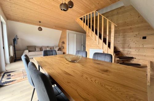 Maguri-Racatau Ski Chalet | Crow's Nest Maguri