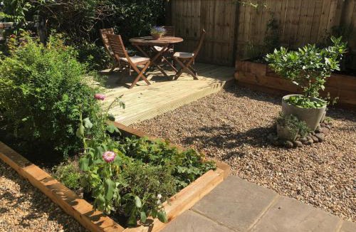 Hartest House | Crown Cottage