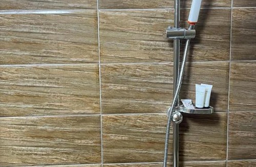 Abdin Hotel | Crown Home
