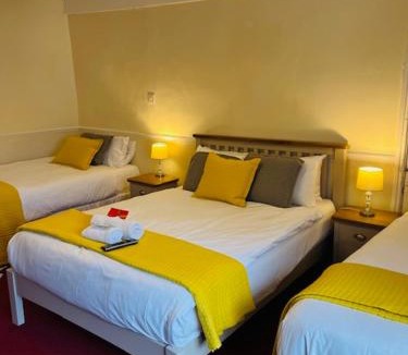 Brackley Hotel | Crown Hotel Brackley