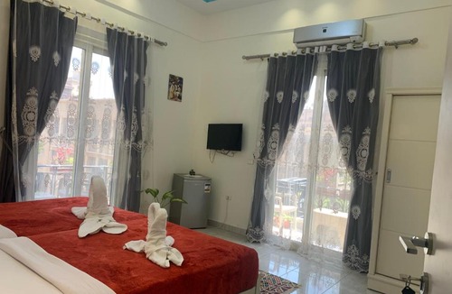 Abdin Hotel | Crown Hotel