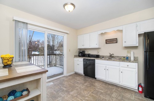 Crown Point House | Crown Point Indiana Rental - Pettibone