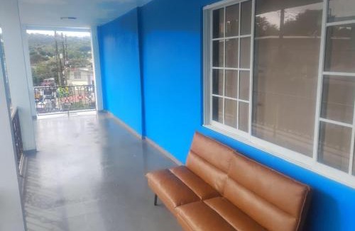 Morovis Apartment | crown y key