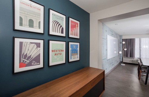 Downtown Kansas City Hotel | Crowne Plaza Kansas City Downtown by IHG