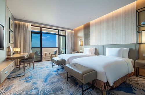 Jincheng Hotel | Crowne Plaza Kunming Ancient Dian Town by IHG
