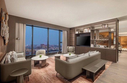 Lanshan District Hotel | Crowne Plaza Linyi Olympic Sports Centre by IHG