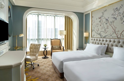 Zhongyuan District Hotel | Crowne Plaza Zhengzhou by IHG