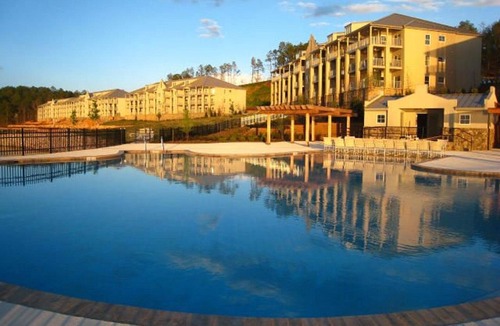 Dadeville Condo | Crowne Pointe Luxury Penthouse. Book 4 nights get 2 nights free.