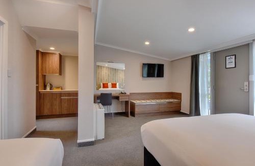 Gore Hotel | Croydon Lodge