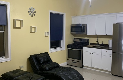 Estate East Street Apartment | Cruzan Stay