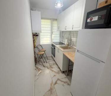 Resita Apartment | Crys Home