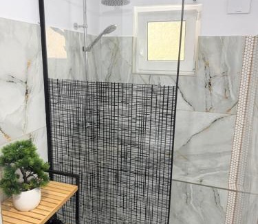 Resita Apartment | Crys Home