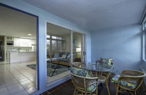 Red Hook Condo | Crystal Blue Persuasion - 1BR condo right on Sapphire Beach, sleeps 4!