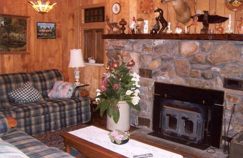Round Top Hotel | Crystal Brook Resort & Mountain Brauhaus
