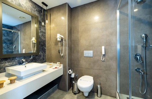 Kundu Resort | Crystal Centro Pearl Collection - All inclusive