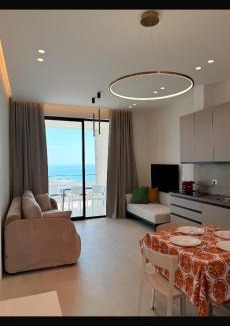 Jala Apartment | Crystal Coast beachfront apartment