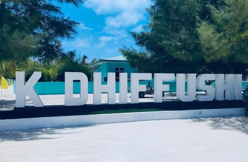 Dhiffushi House | Crystal Dhiffushi