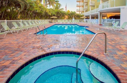 Treasure Island Apartment | Crystal Palms Beach Resort