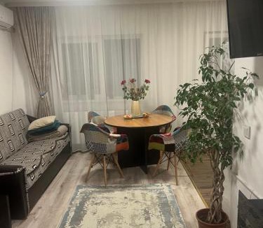 Scheia Apartment | Crystal