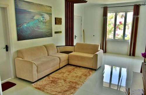 Milandhoo Bed & Breakfast | Crystal sea inn