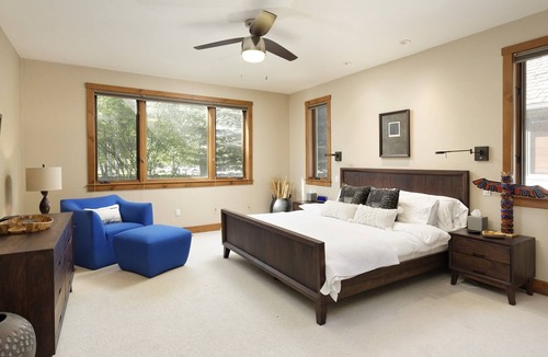 Carbondale House | Crystal Valley Abode | RVR Retreat for 30+ Nights