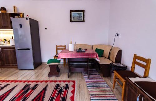 Siculeni House | Csicsói Csűrház