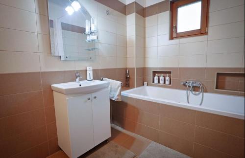 Remetea Apartment | Csilla Vendégház Remete