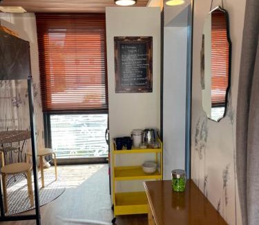 Oberalting Apartment | Cube 18 Tiny Haus #01