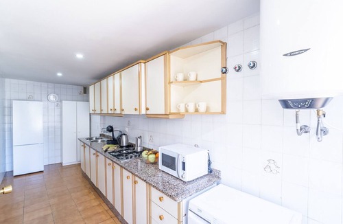 Torre de Benagalbon Apartment | Cubo's First Line Beach Las Gaviotas Apartment/beachfront/terrace/free wifi