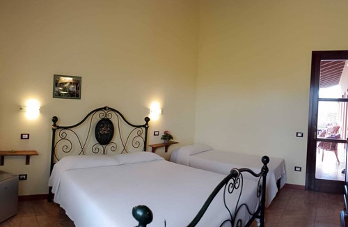 Oristano Bed & Breakfast | CuccuruAio' B&B