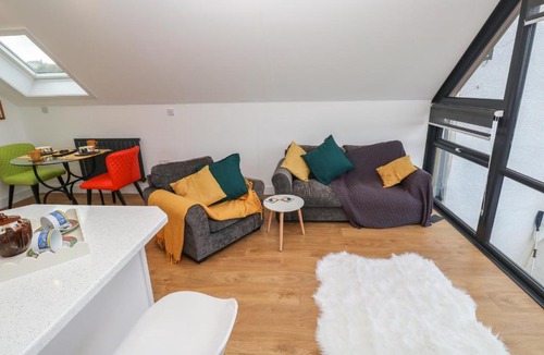 Mabe Apartment | Cuckoo's Rest