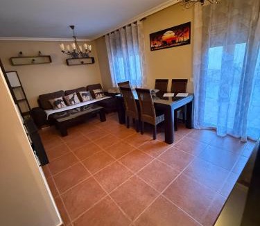 Chillaron de Cuenca Apartment | Cuencaloft Relax en familia con barbacoa