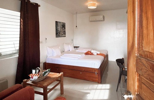 Alegria Resort | Cuestas Beach Resort & Restaurant