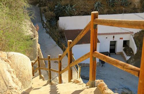 Gorafe House | Cueva Alcázar