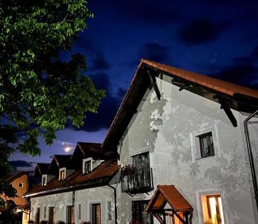 Brezoi House | Cuib de Munte