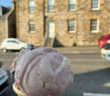 Cullen House | Cullen Holiday Home