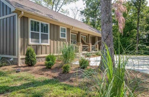 Cullman Apartment | Cullman Craftsman Corporate Duplex Home