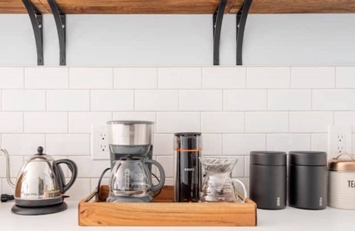 Town of Marbletown Apartment | Cultivate Quietude: Beautiful views, Modern design