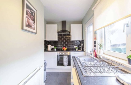 Coatbridge House | Culzean House - 2 Bedrooms in Coatbridge