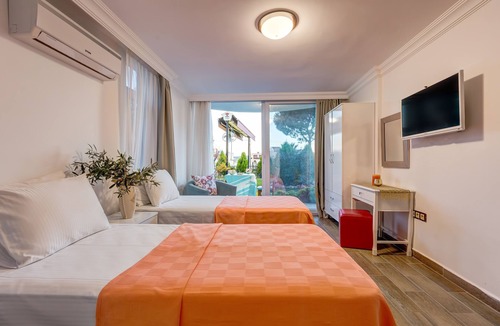 Mithatpasa Hotel | Cunda Nefes Hotel
