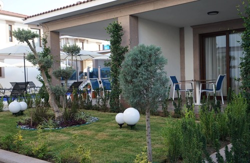 Mithatpasa Hotel | Cunda Rota Seaside