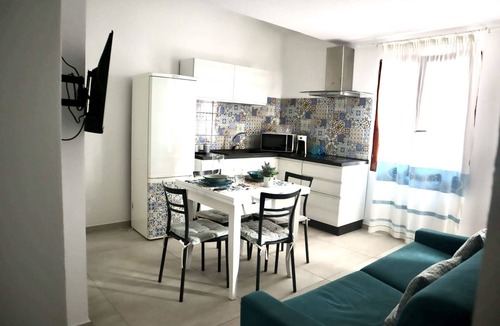 Agrustos House | Curated cottage within walking distance of the sea