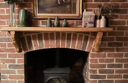 Wendover Apartment | Curiosity Cottage