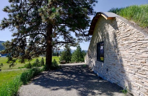 Republic House | Curlew Earth Home 2BD w/Valley & Mountain Views